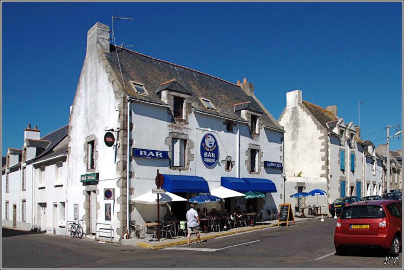 Le Petit Caveau, brasserie au Croisic, vue extérieure_1