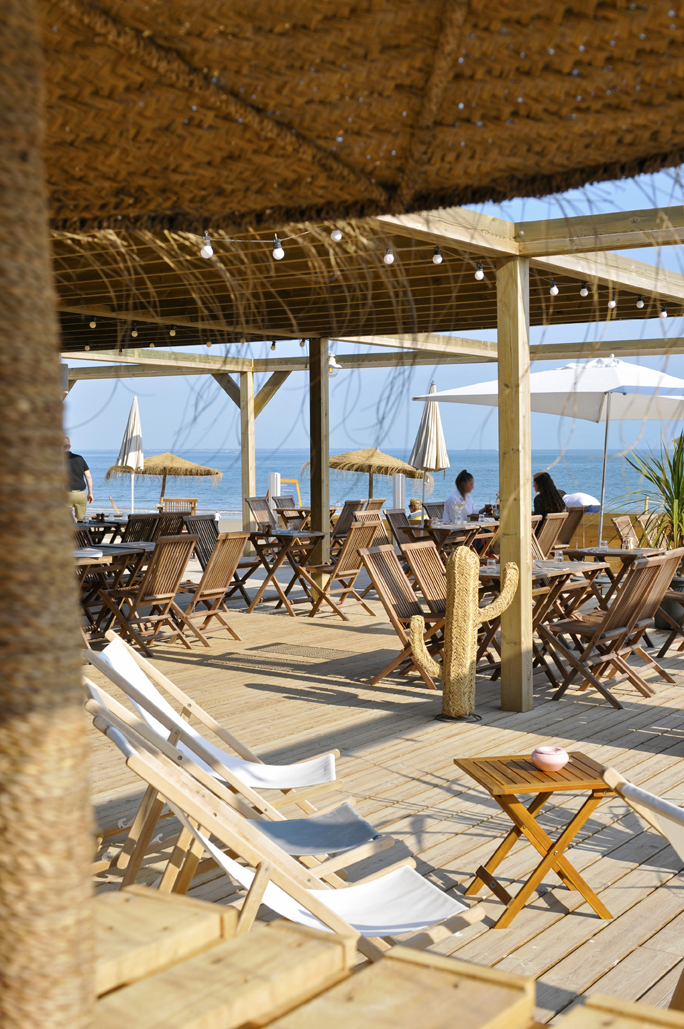 01 - Restaurant Barbarossa La Baule - vue mer _1