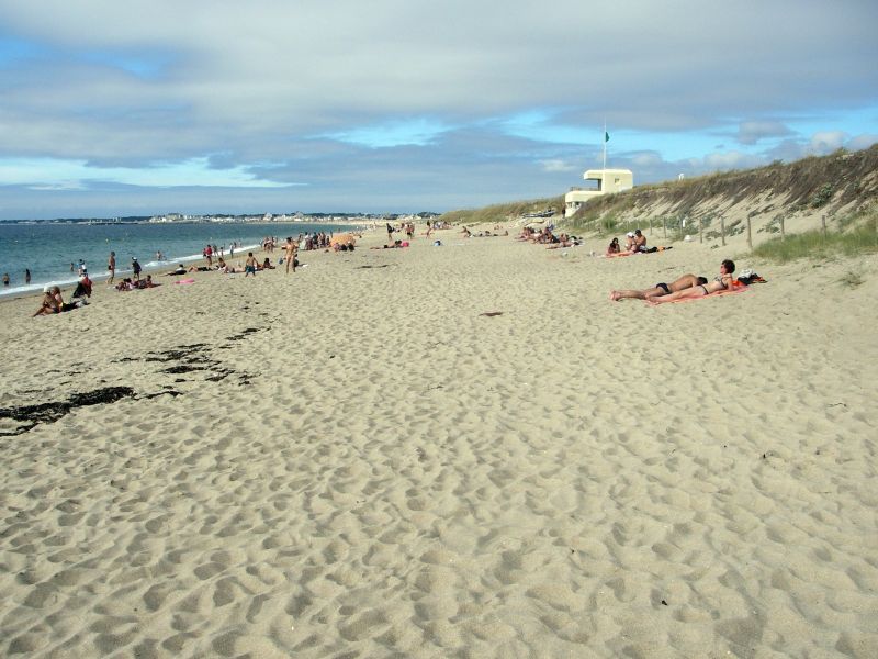 Plage de la Grande Falaise à La Turballe, vers le centre ville de La Turballe_1