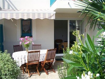 7-terrasse-1436423_1