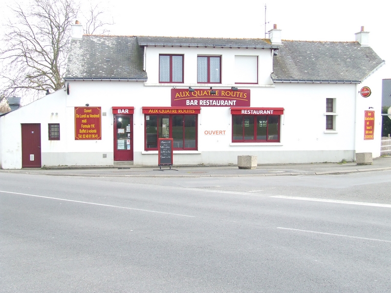 Café restaurant Aux quatre routes - Saint-Lyphard_1