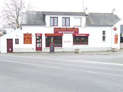 Café restaurant Aux quatre routes - Saint-Lyphard_1