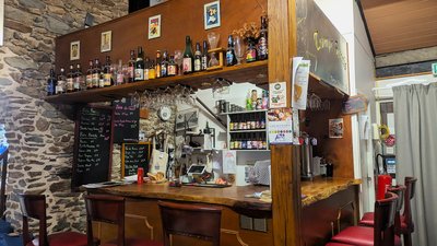 BAR 1