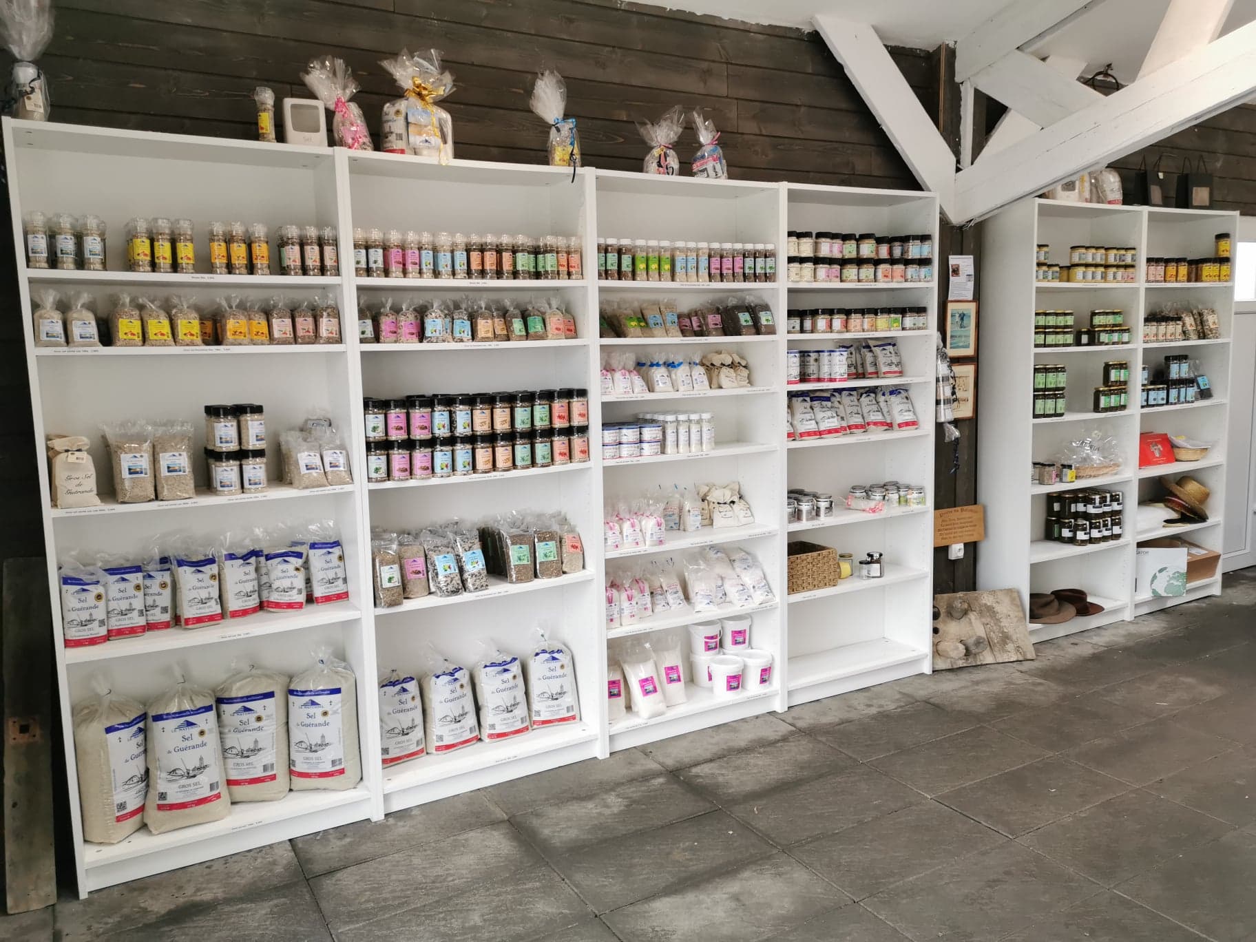 boutique-batz-2038673_2