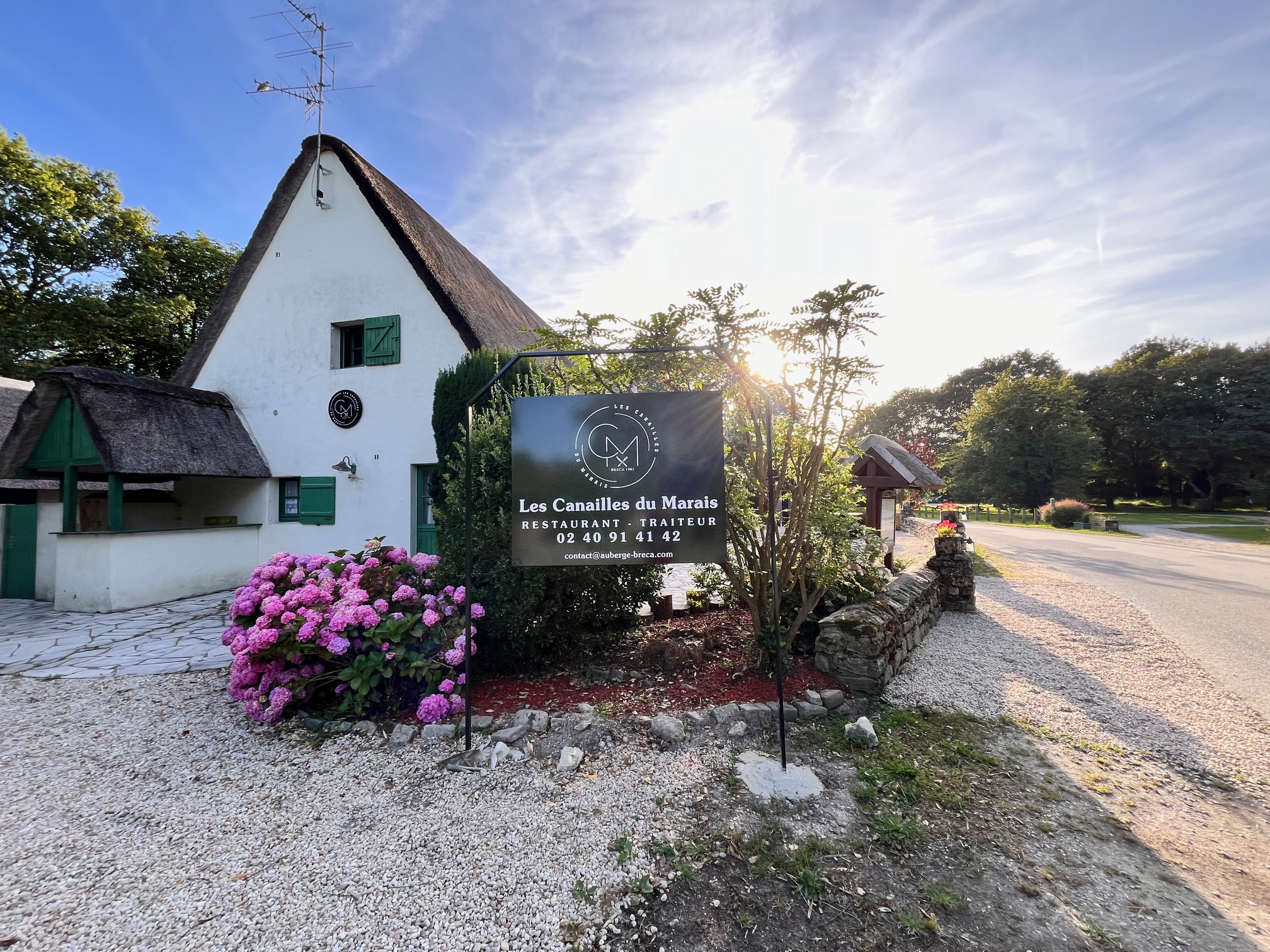 Façade extérieure - Les Canailles du Marais - Saint-Lyphard_1