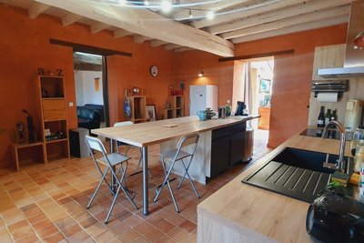 351749 - Cuisine avec lave vaisselle