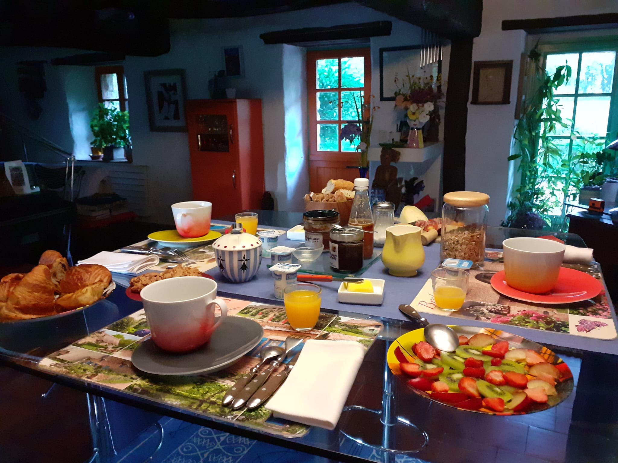 385007 - Petit-déjeuner en intérieur