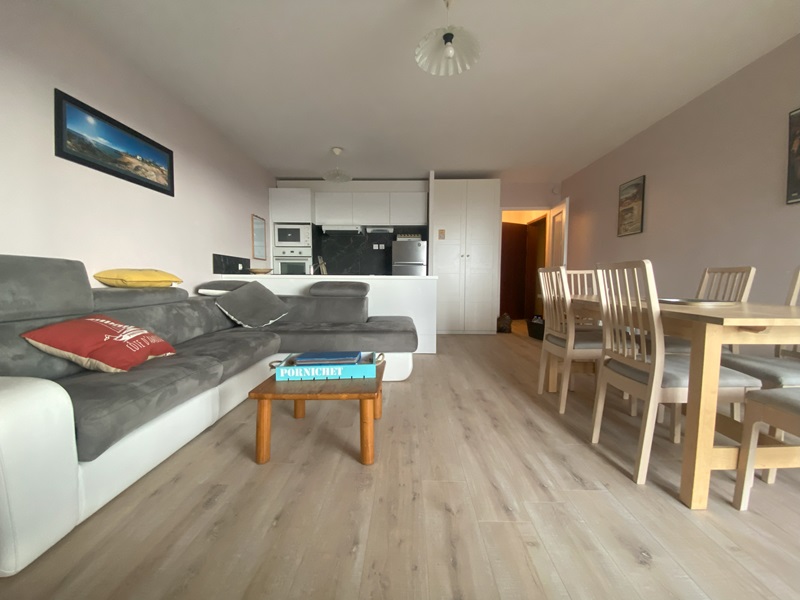 LEVEAUX - Pièce de vie_1