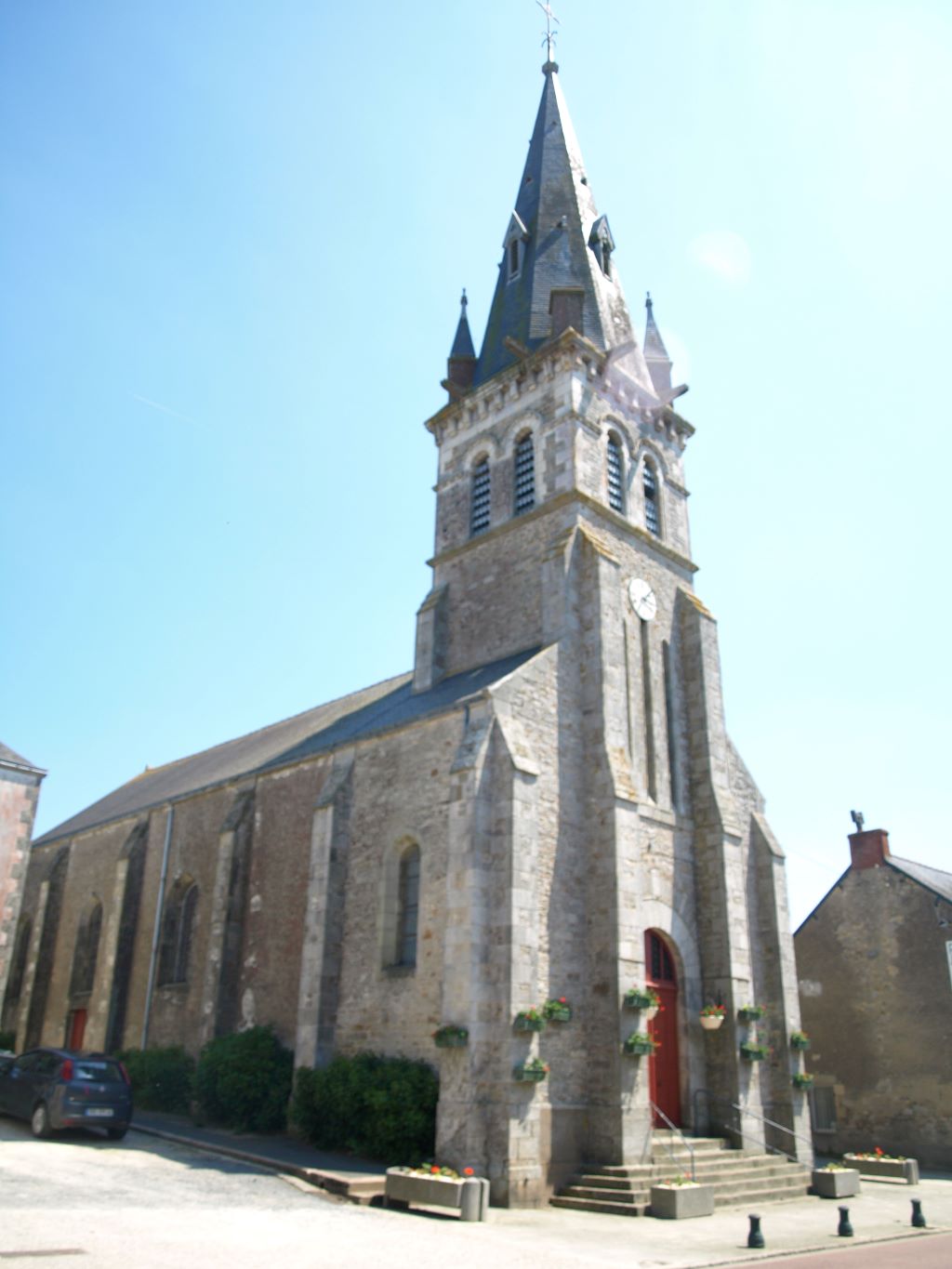 eglise_ste_trinite_paquelais