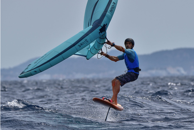 Cours de wing foil au Club Nautique des Moutiers, à proximité de Pornic_2