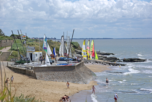 Mise à l'eau cale de la plage de la Joselière Pornic_1
