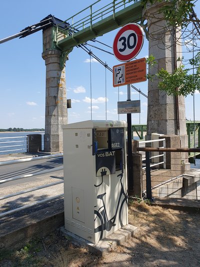 20231215_Ingrandes_BorneRechargement_COMPA_3